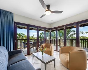 لايونز دايف بيتش ريزورت - وييمستاد - غرفة معيشة