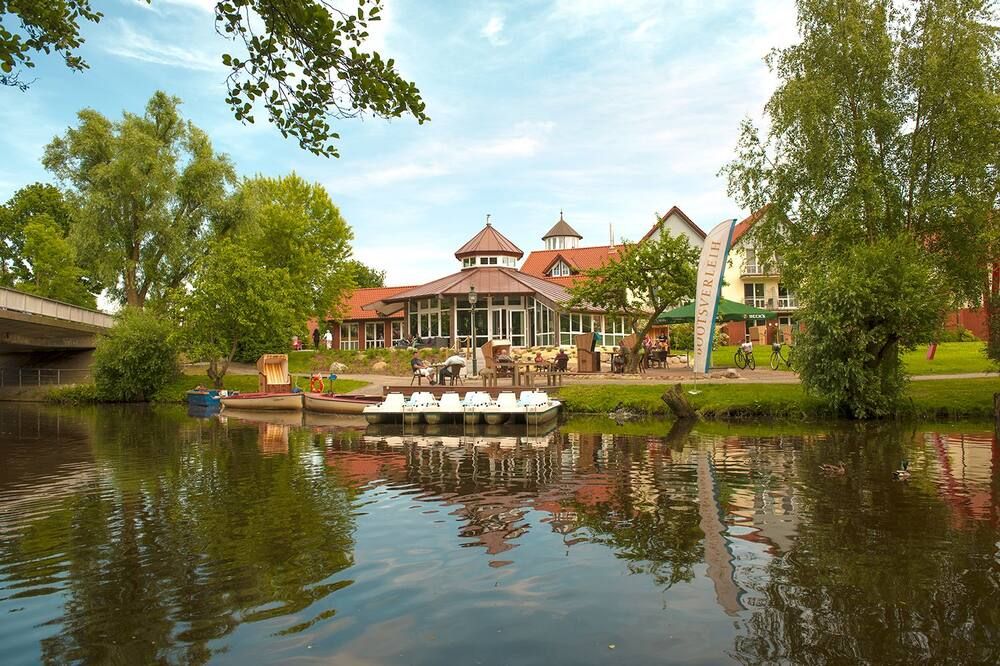 Hotel Am Medemufer - Otterndorf - Gebäude