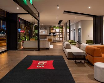 إيبيس سانتا كروز دي لا سيرا - سانتا كروز - ردهة