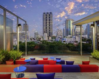 ibis Styles Bangkok Silom - Bangkok - Building