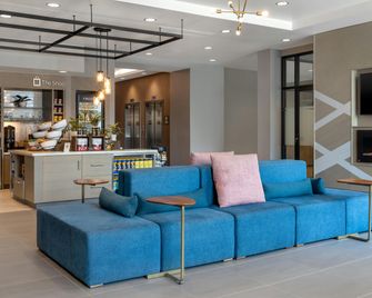 Hilton Garden Inn Sudbury - Sudbury - Hành lang