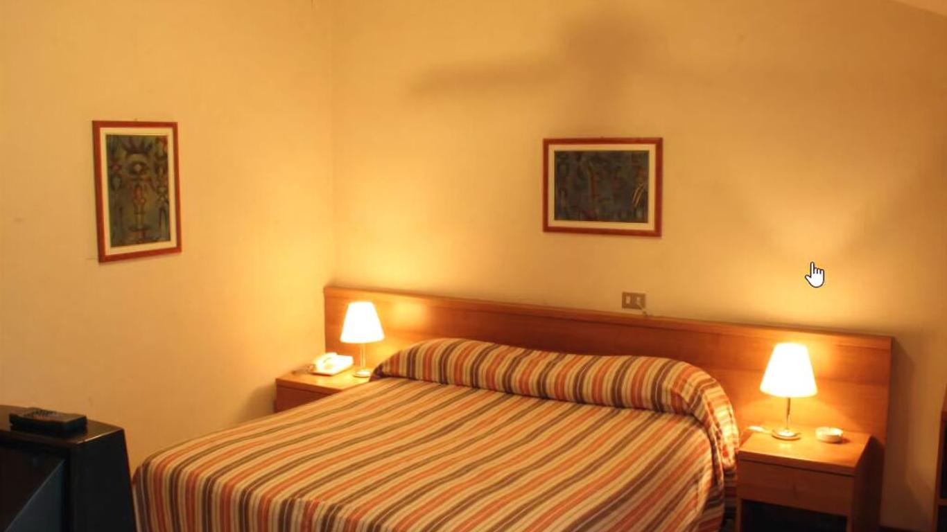 Hotel Roma