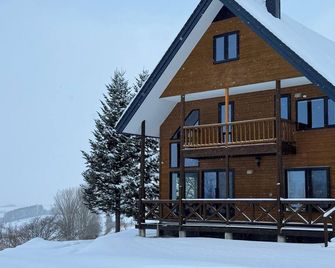 Biei san-ai-no-oka Villa Shion - Biei - Building