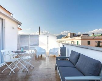 Vista sulle Cupole by Wonderful Italy - Palermo - Balcony
