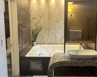 Hotel Del Valle Inn - Pachuca de Soto - Huiskamer