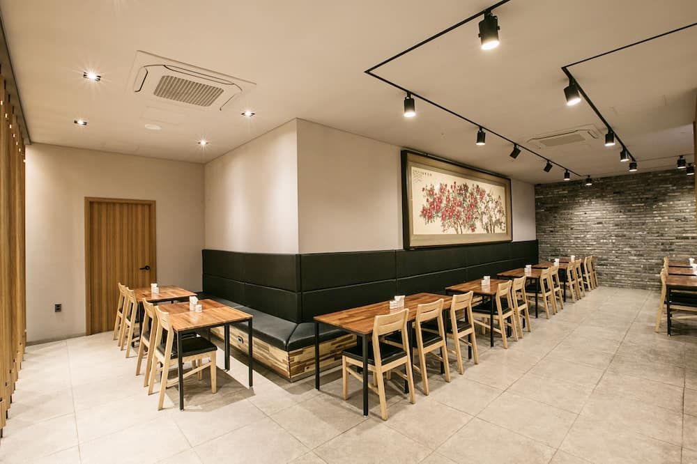 Busan Tourist Hotel - פוסן - מסעדה