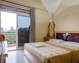 Hotel Top Five - Kampala - Bedroom