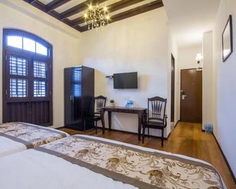 D'Nice Heritage House - George Town - Bedroom