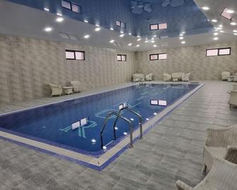 Chlnor Hotel - Andizhan - Pool