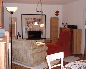 Ferienhaus für 4 Gäste mit 80m² in Gerdau - Uelzen - Wohnzimmer