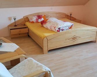 Ferienwohnung Karin - Eltmann