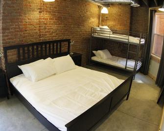 Historic 25th Street Loft - Ogden - Bedroom
