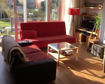 Quiet house near Brussels - Kraainem - Living room