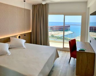Ohtels Gran Hotel Almería - Almería
