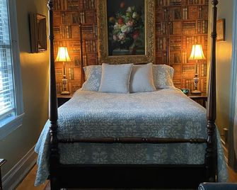 Inn at 605 - וויליאמסברג - חדר שינה