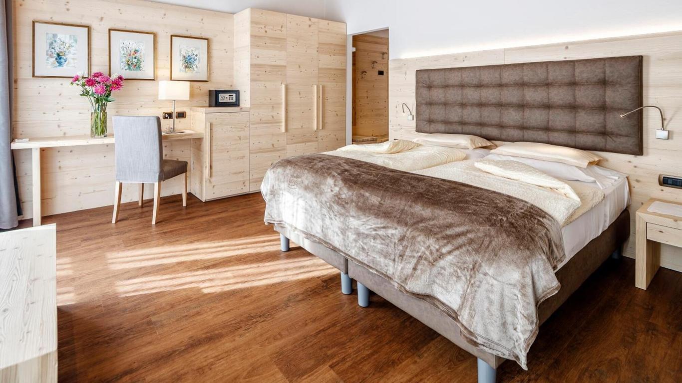 Hotel Menardi