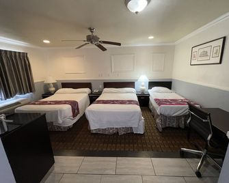 Hollywood Guest Inn - Los Angeles - Bedroom