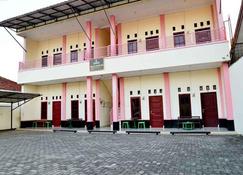 Rumah Aulia Syariah - Bandar Lampung - Building