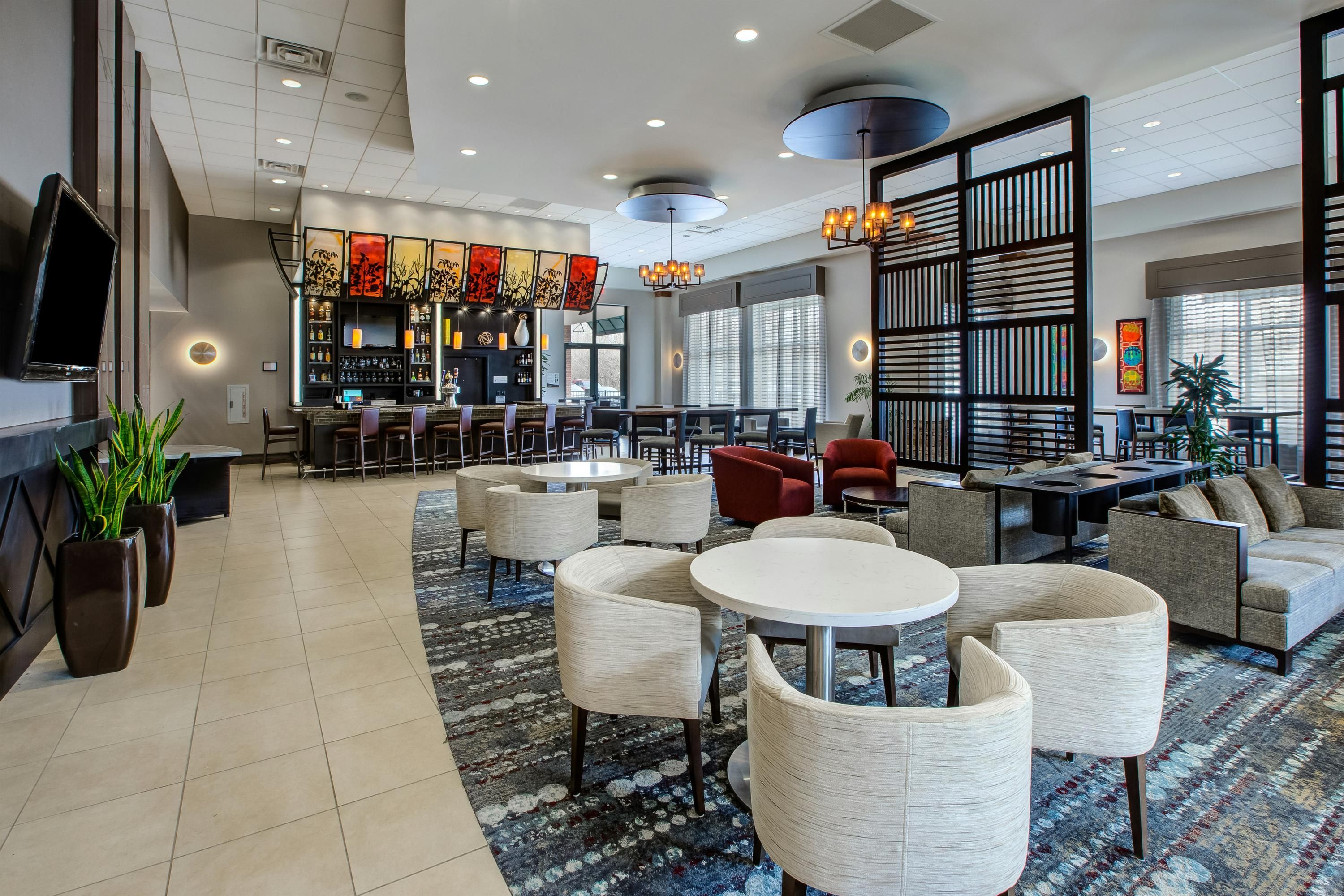 Embassy Suites by Hilton Columbus Airport - Columbus - Bar