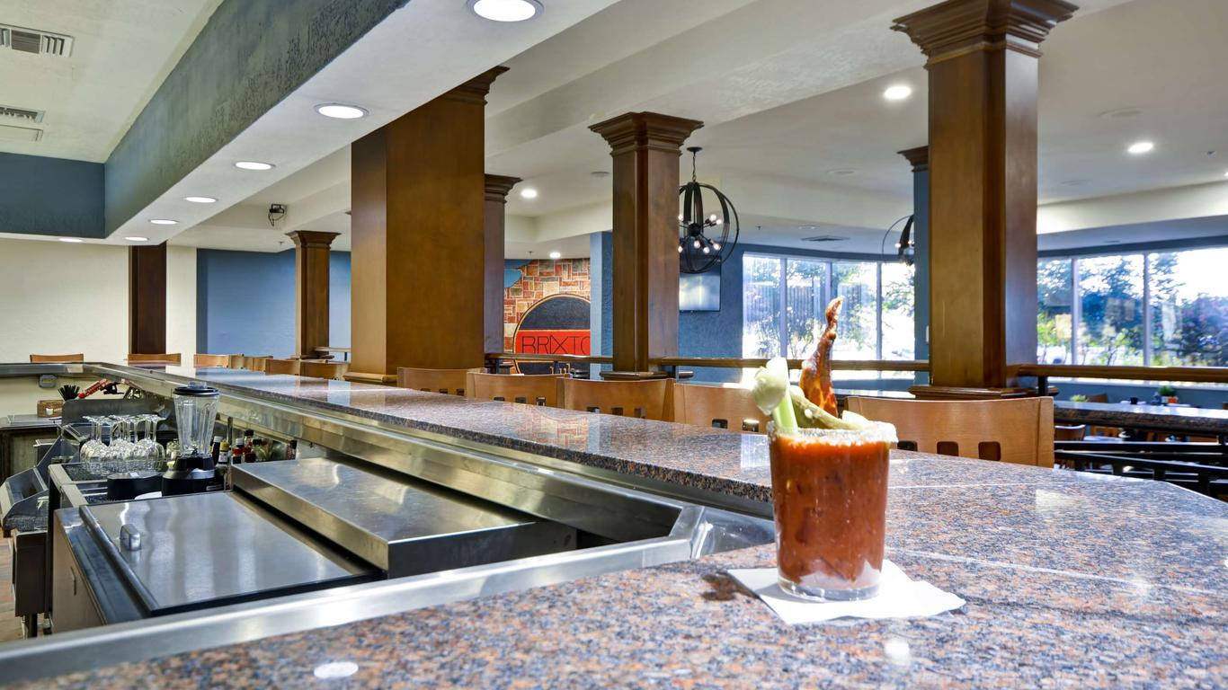 DoubleTree by Hilton Phoenix North