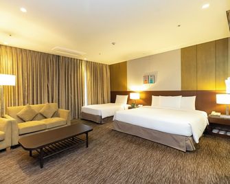 Stanford Hotel Seoul - Seoul - Bedroom