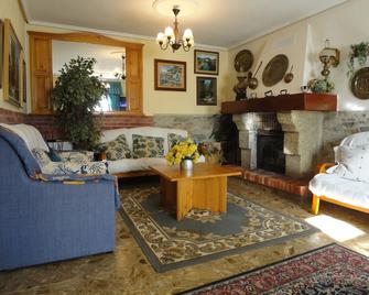 La Ermita De Prin - Cudillero - Sala de estar