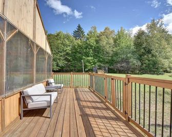 Le Sommet, 25 min from Tremblant with SPA - Village de Labelle - Balcon