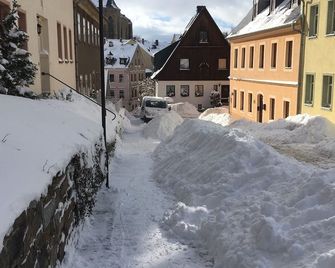 Hotel Alt Annaberg - Annaberg-Buchholz - Außenansicht