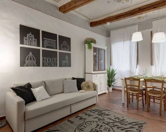 Ghibellina Apartment by Mamo Florence - Firenze - Olohuone