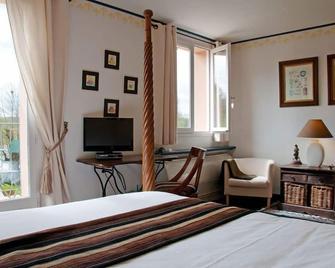 Hotel Coté Rivage - Badefols-sur-Dordogne - Chambre