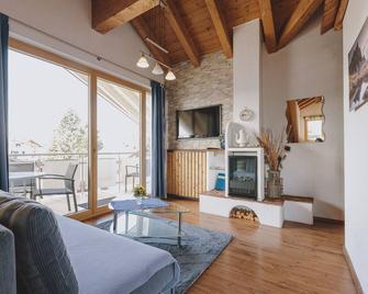 Appartement Haus Elise By We Rent, Summercard Included - Zell am See - Living room