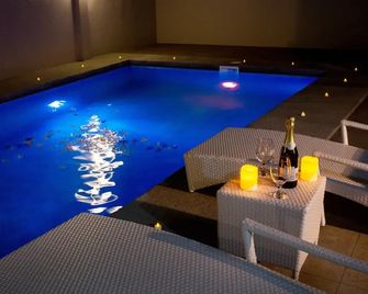 Edello Resort & Pool Villa - Lapu-Lapu City - Pool