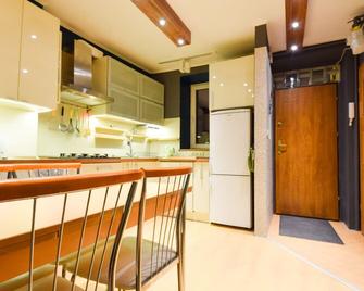 Shortstaypoland Leszno (B53) - Varşova - Mutfak