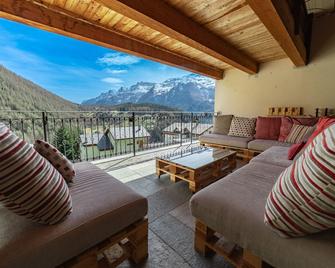 Residence Larice Bianco App N6 - Campodolcino - Balkon