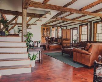 Genuine Farm! | The Homestead at Winterfound Farm - Woodstock