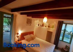 Une Pause Sur La Colline - Gîte 4 pers. - Chanas - Slaapkamer