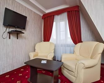 Loza - קרסנודאר - סלון