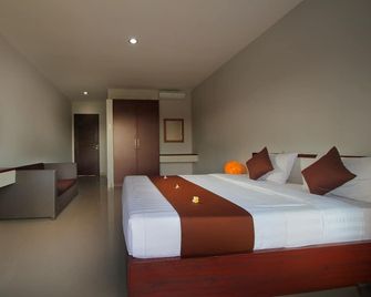 Srikandi Inn - South Kuta - Sovrum