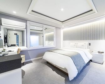Business Hotel Duu - Gwangju