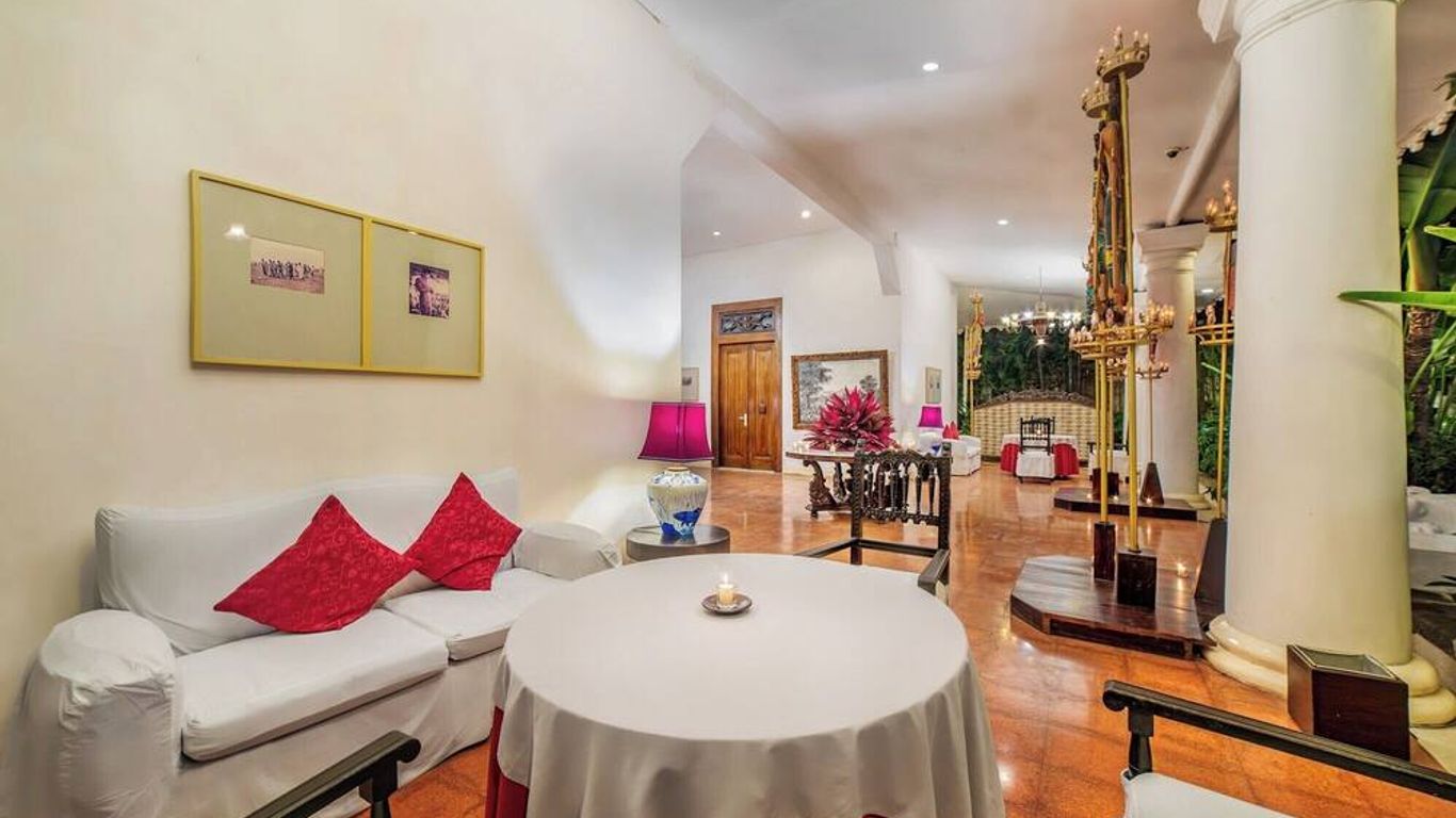 호텔 투구 블리타르