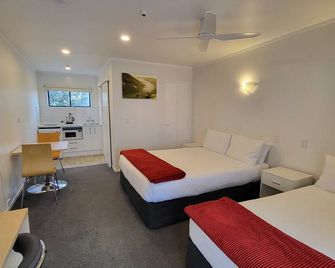 Manukau Motor Lodge - Manukau Central - Bedroom