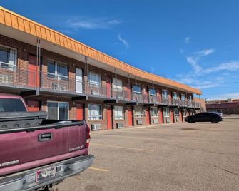 Sands Inn Rock Springs Near I-80 - Rock Springs - Bâtiment