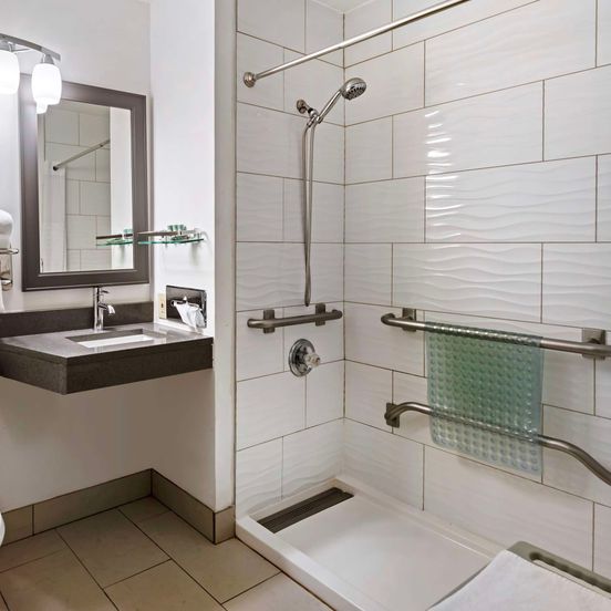 Bathroom view of Best Western Morton Inn