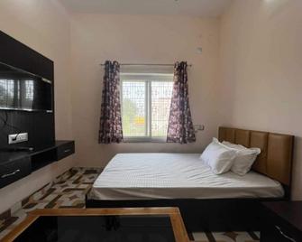 Hotel O Sgh - Faizābād - Habitación