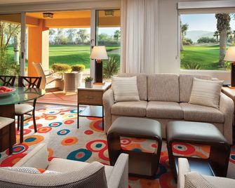 Marriott's Shadow Ridge II- The Enclaves, A Marriott Vacation Club Resort - Palm Desert - Obývací pokoj