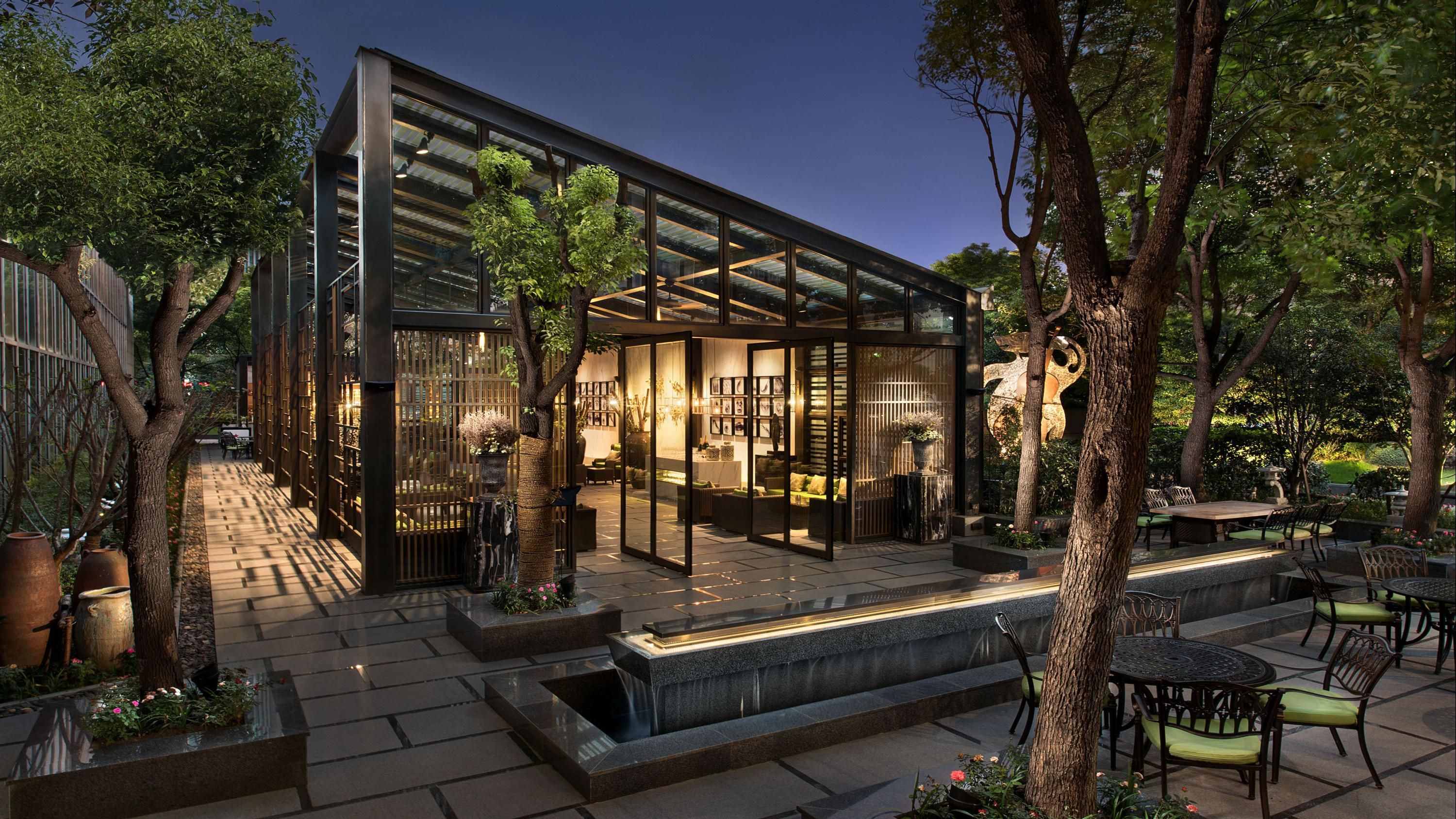 Intercontinental Shanghai Jing' An - Shanghai - Building