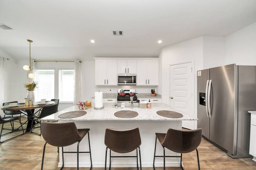 Marice Serene Home at Katy Fulshear