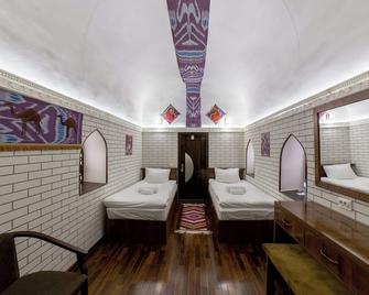 Feruzkhan Hotel - Madrassah Mohammed Rakhim Khan 1871 - Khiva - Ložnice