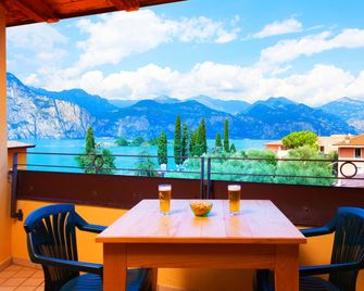 Hotel Villa Isabella - Brenzone - Balkón