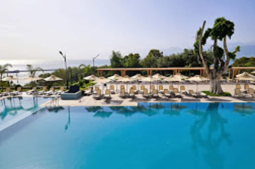 Saldae Hotel Bejaia - Bejaia - Bể bơi